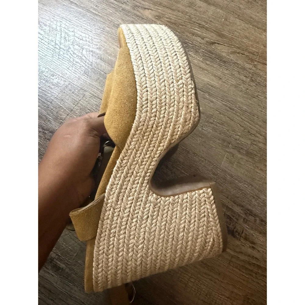 Marc Fisher Adalyn Espadrille Wedge Sandals Mustard Yellow Suede MFVOS2 Size 9M